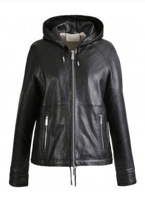 Ladies Leather 2025
